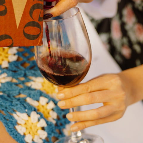 Crafting the Perfect Wine Gift Basket with Alileo Wines